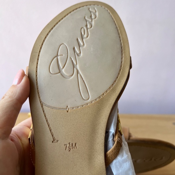 Guess Gladiator Brown Tan & Gold adornments hardware Flat Thong Sandals Zip back - Picture 4 of 16